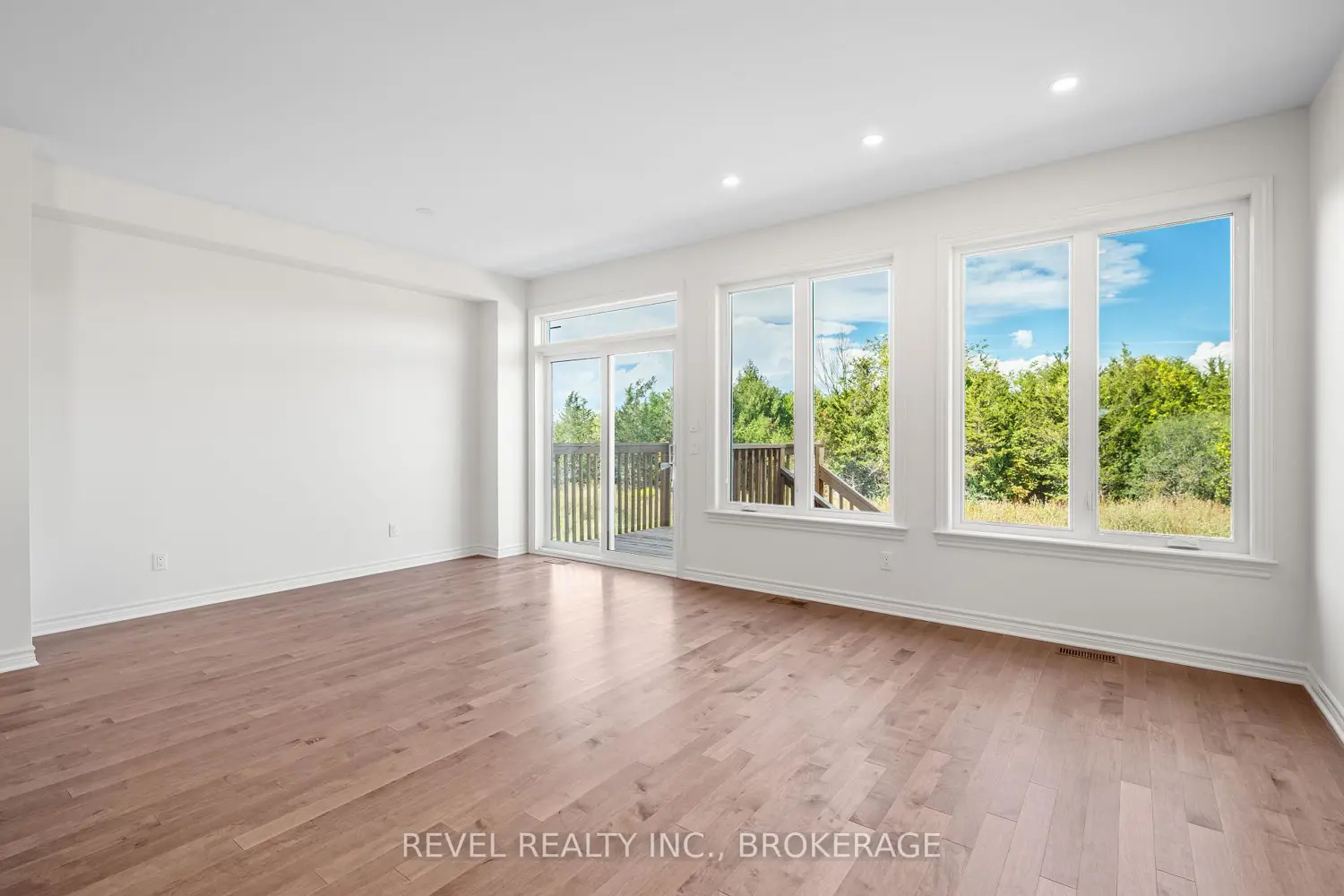 Additional image 4 of 440 Buckthorn Drive