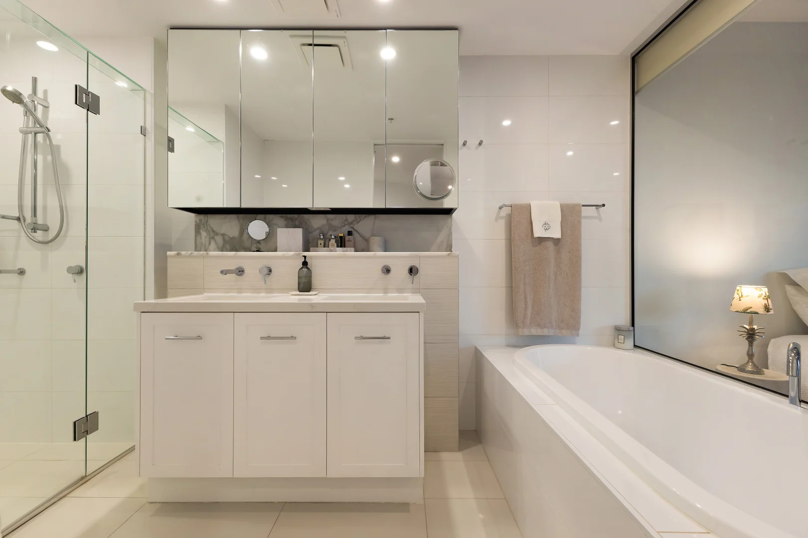 Additional image 8 of 1701/1 Oracle Boulevard, Broadbeach QLD 4218