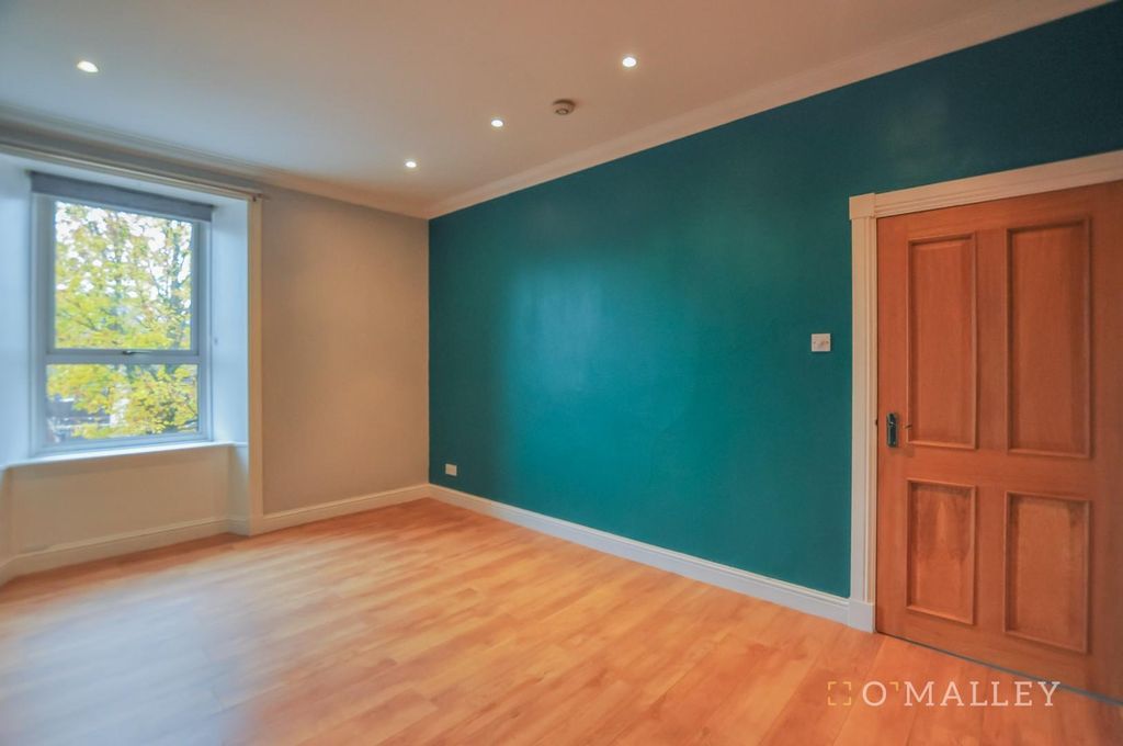 Additional image 2 of 2 bed flat to rentHill Street, Alloa FK10