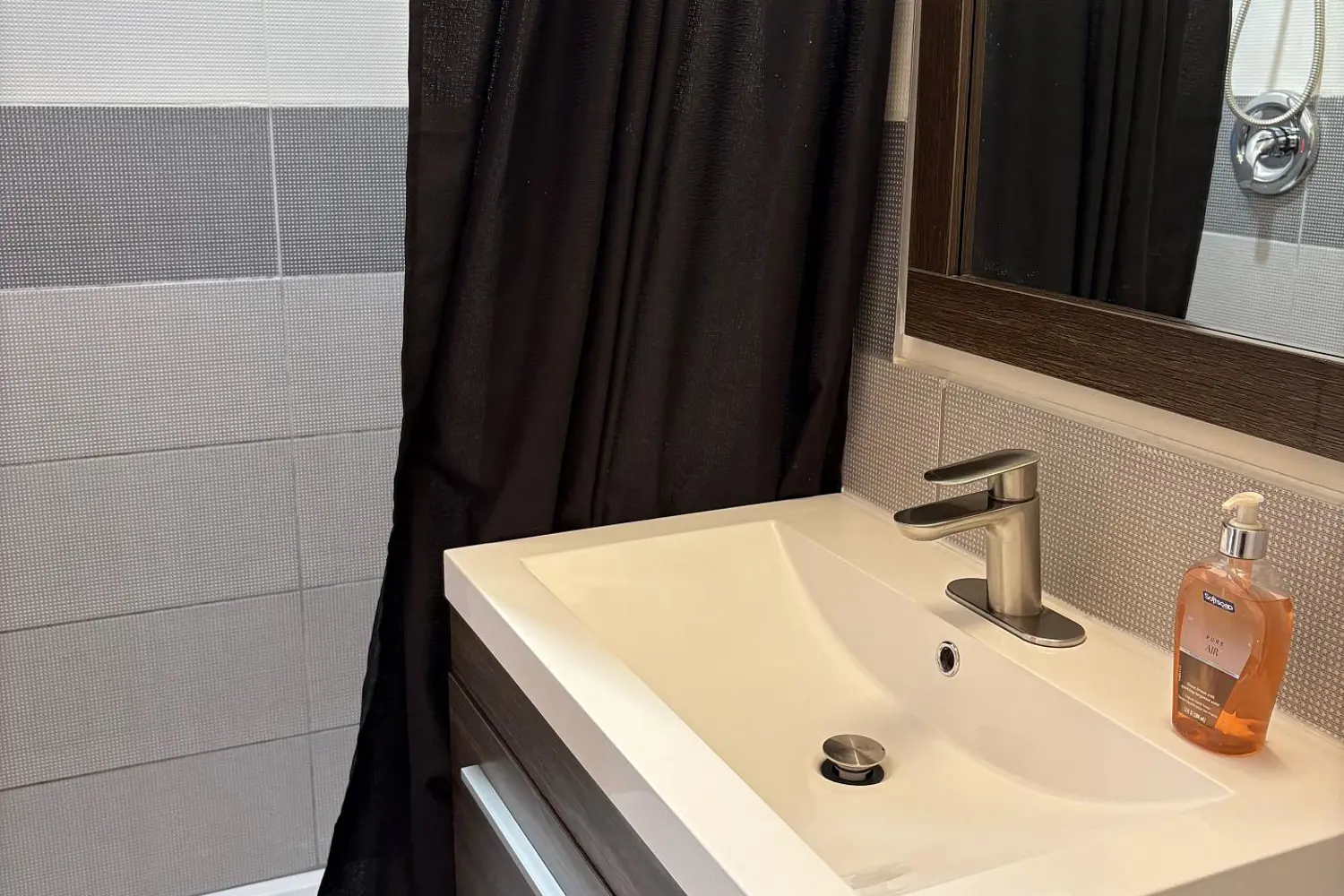 Additional image 8 of 375 Almond Lane