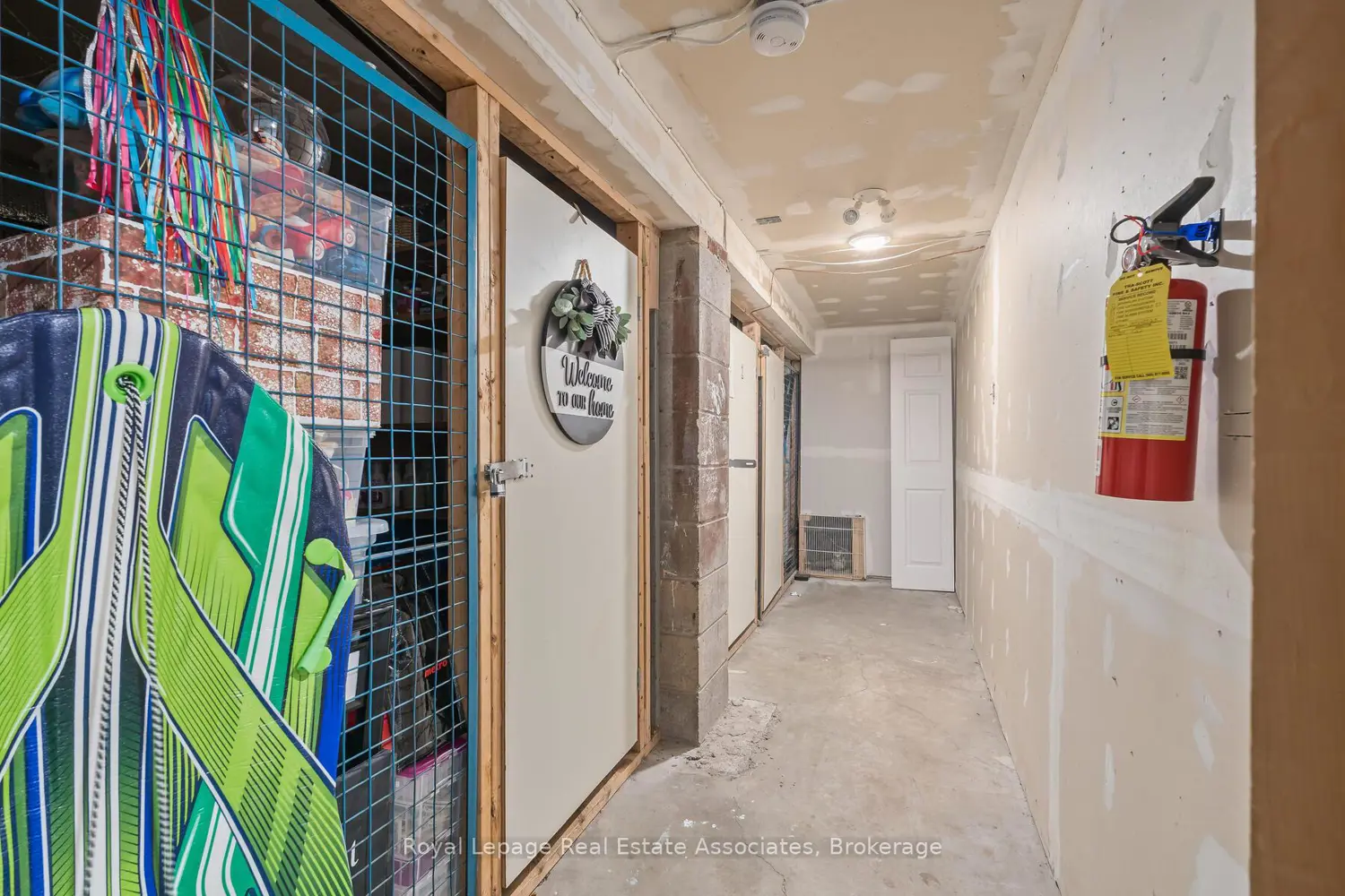 Additional image 15 of 17 Academy Road