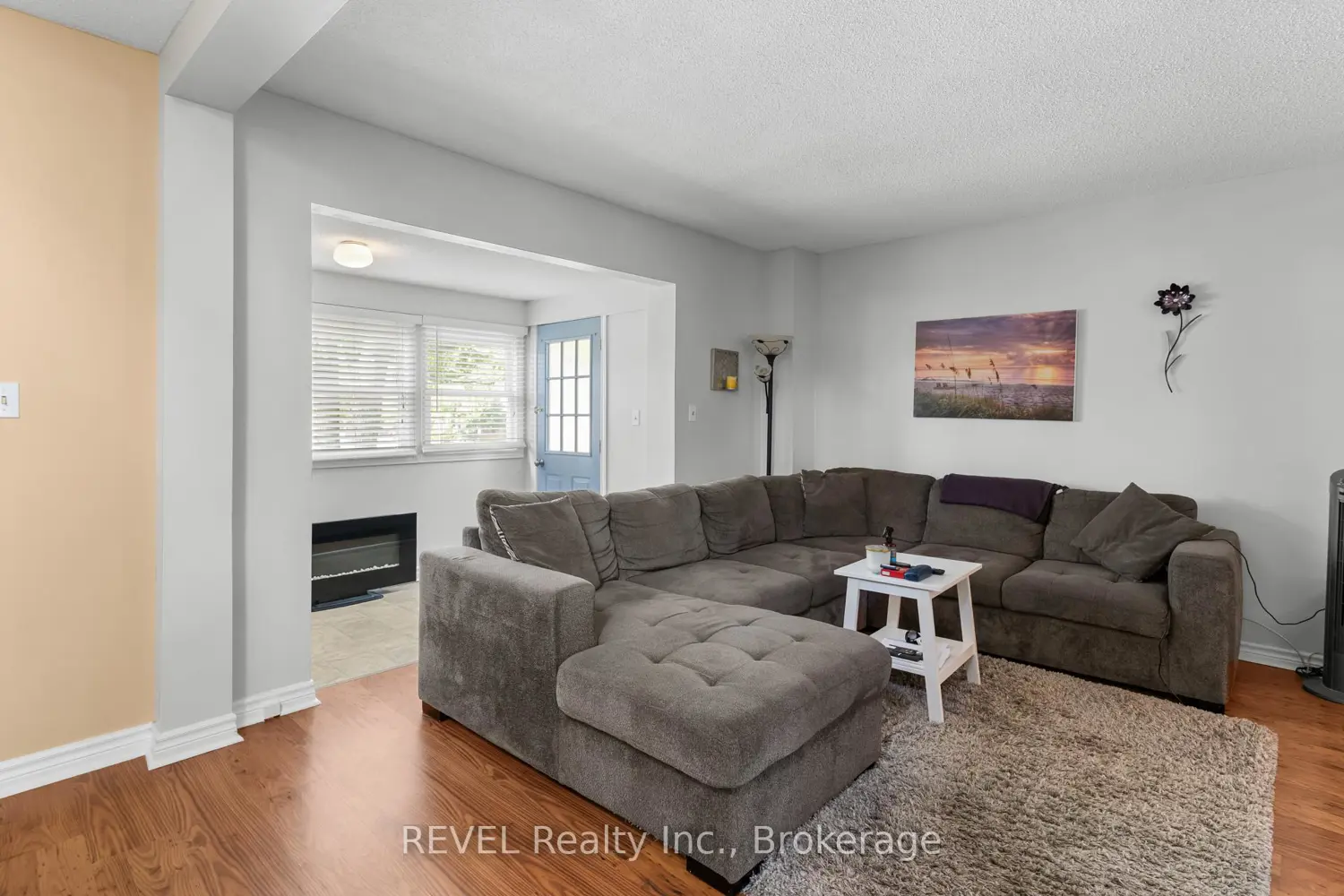 Additional image 4 of 32 Bay Avenue