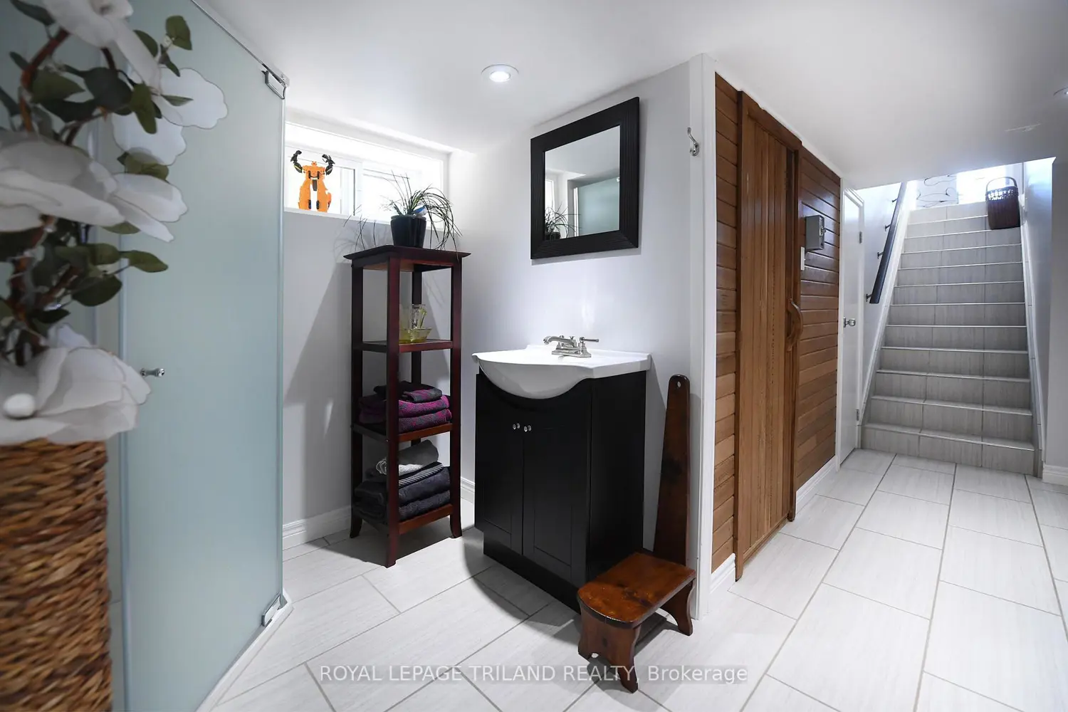 Additional image 11 of 48789 Dexter Line