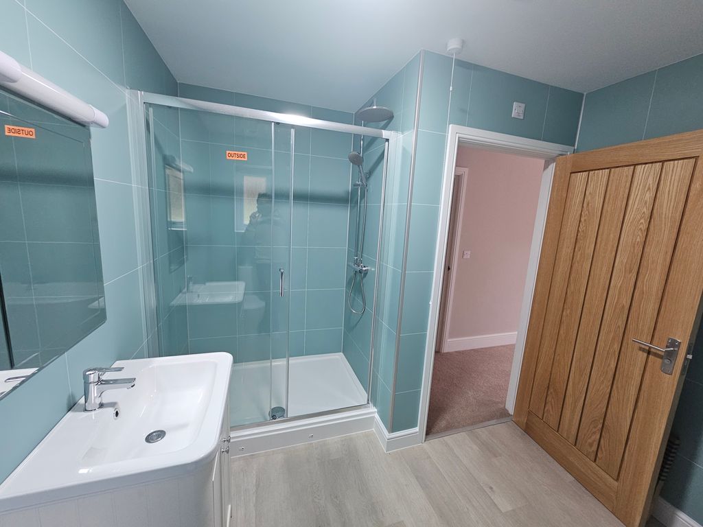 Additional image 6 of 2 bed flat to rentFerry Road, Kidwelly SA17