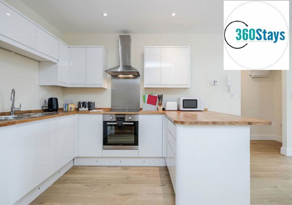 Additional image 22 of 2 bed flat to rentQueen Street, Maidenhead SL6