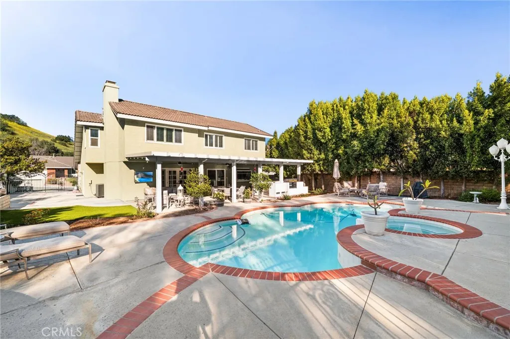 Additional image 126 of 5 Los Felis, Pomona, CA 91766