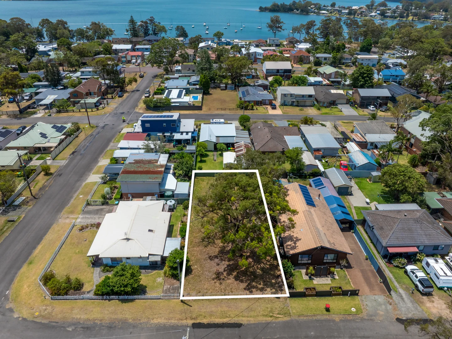 Additional image 4 of 22 Warrina Avenue, Summerland Point NSW 2259