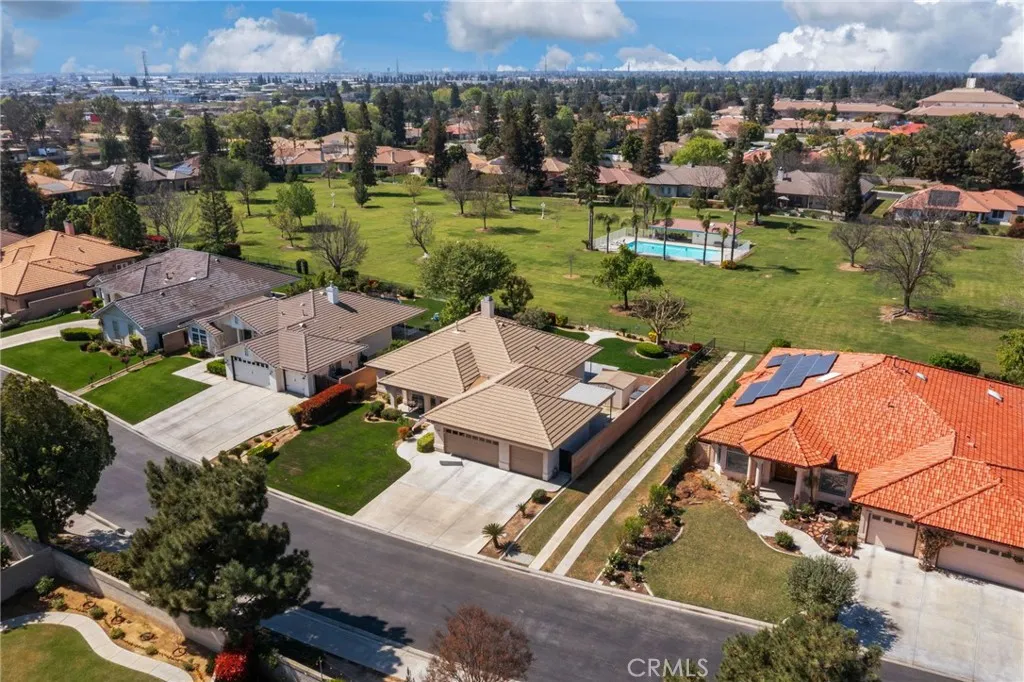 Additional image 77 of 4401 Palisades Cir, Bakersfield, CA 93308