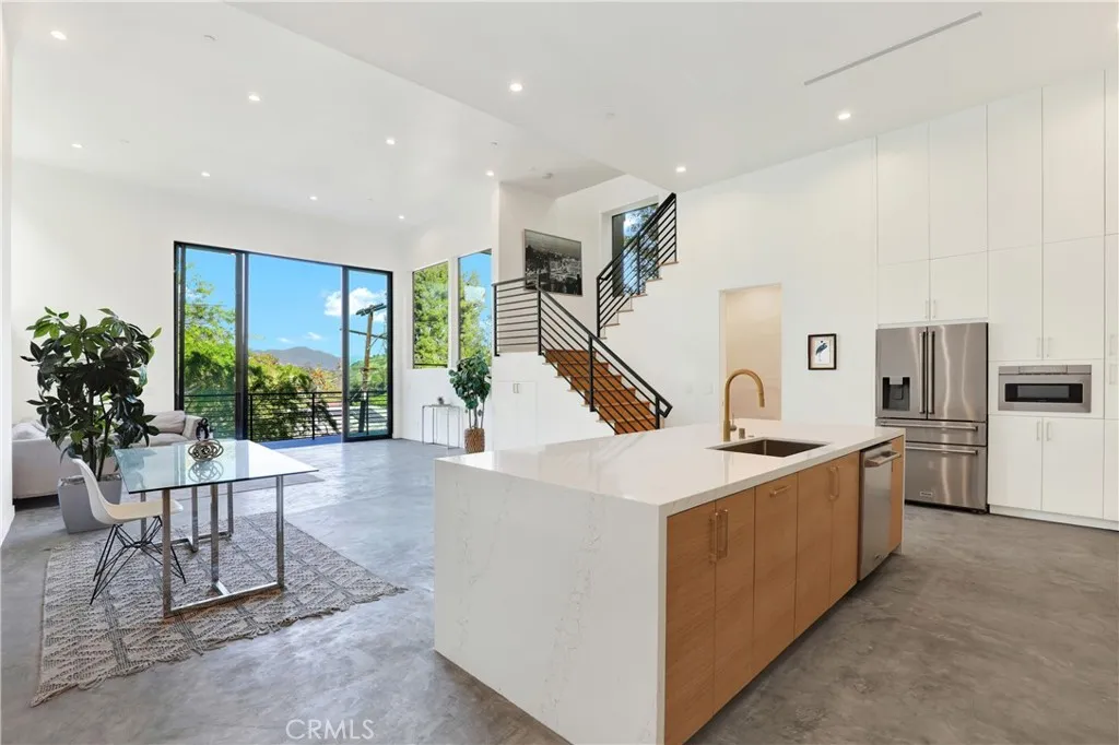 Additional image 12 of 3949 Glenalbyn Drive, Los Angeles, CA 90065