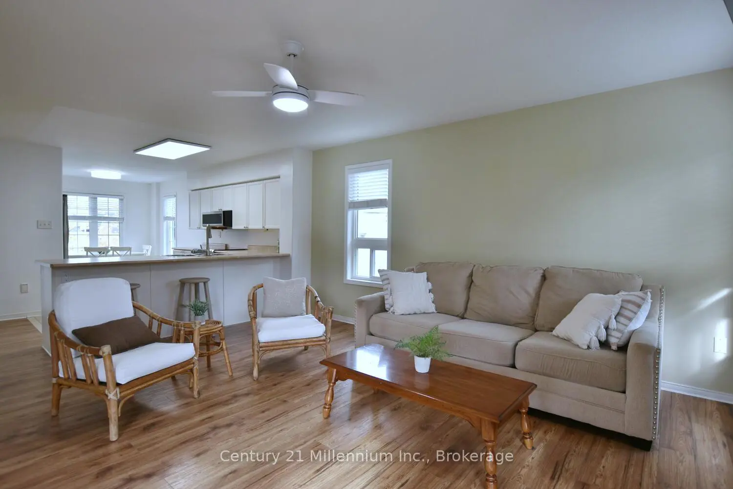 35 Northwood Drive photo 4