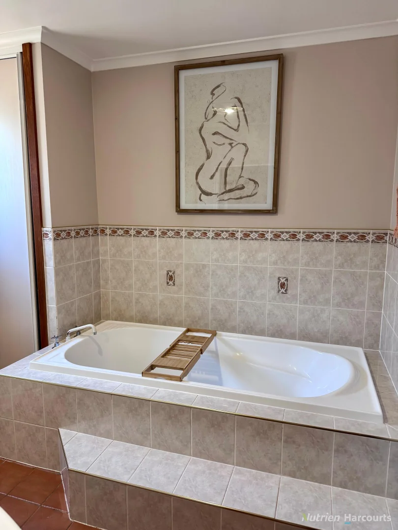 Additional image 7 of 8 Bourke Street, Cobar NSW 2835