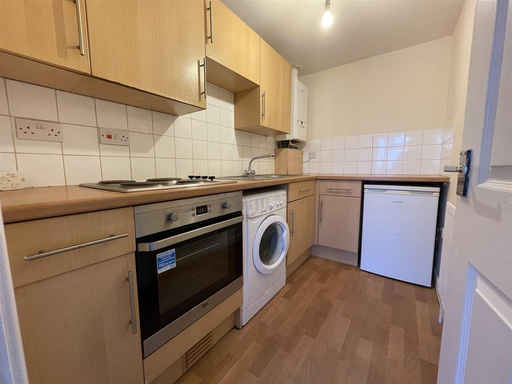 Additional image 3 of Studio to rentGreen Lane, Stamford PE9