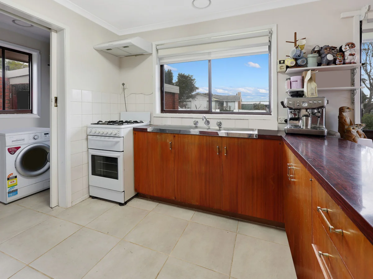 Additional image 3 of 1/65 Moonah Street, Warrnambool VIC 3280