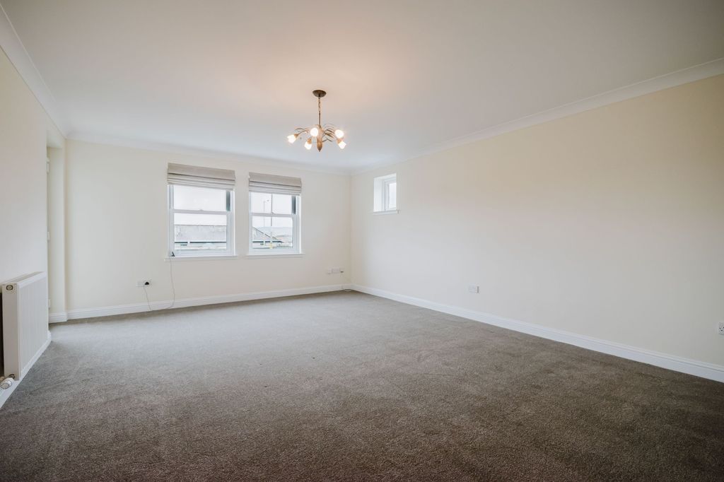 Additional image 11 of 2 bed flat to rent2 Jacks Gait, 8 Cassillis Road, Maybole KA19