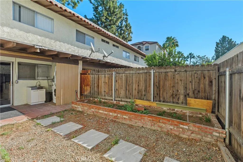 Additional image 80 of 1408 Everton Pl, Riverside, CA 92507