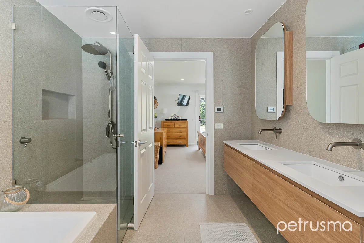 Additional image 14 of 54 Surf Road, Seven Mile Beach TAS 7170