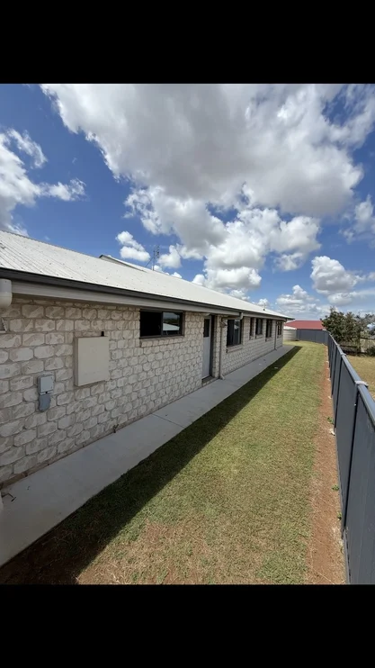 Additional image 19 of 32 Bernard Crescent, Kingaroy QLD 4610