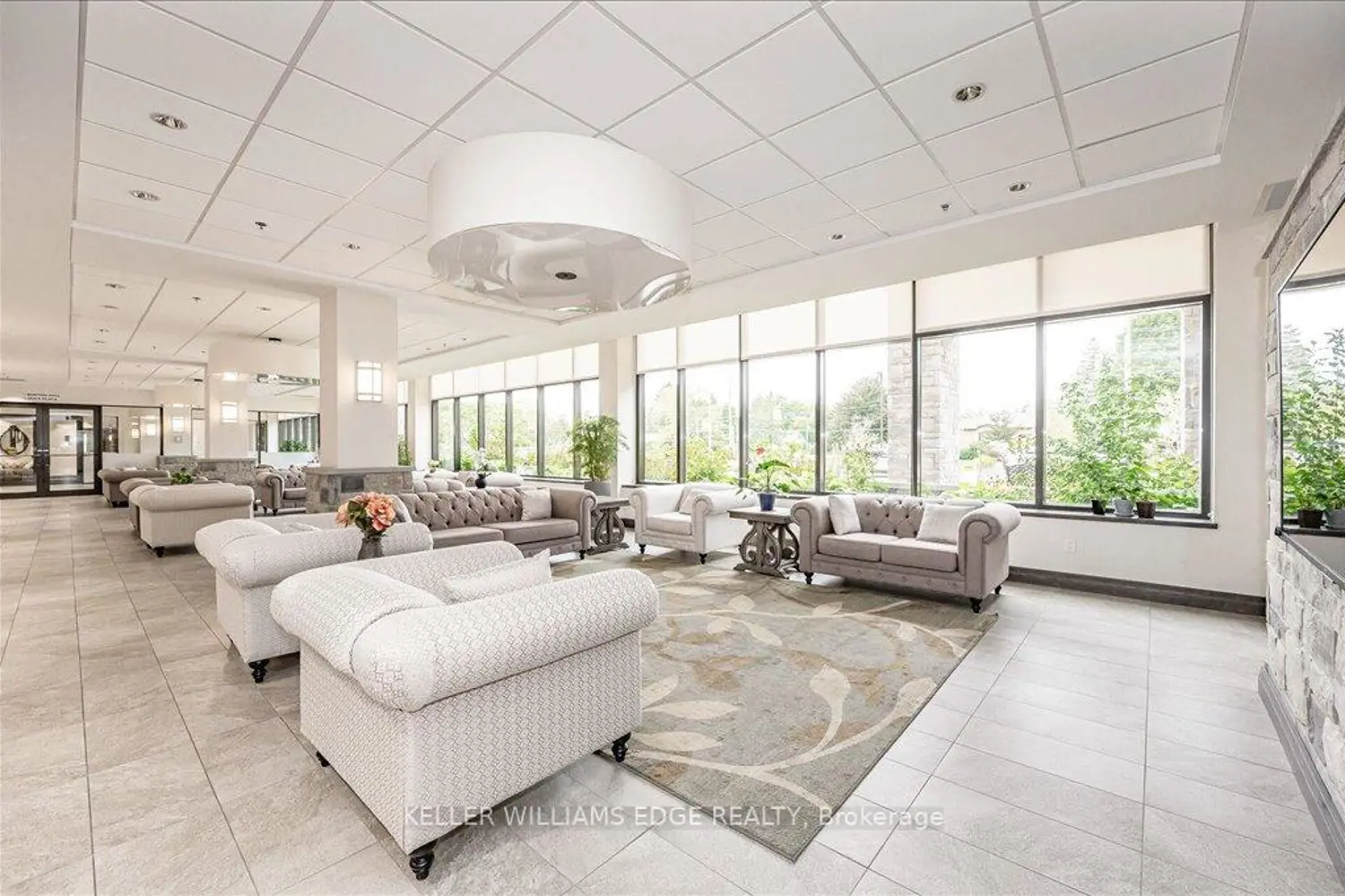 Additional image 16 of 3290 New Street 607