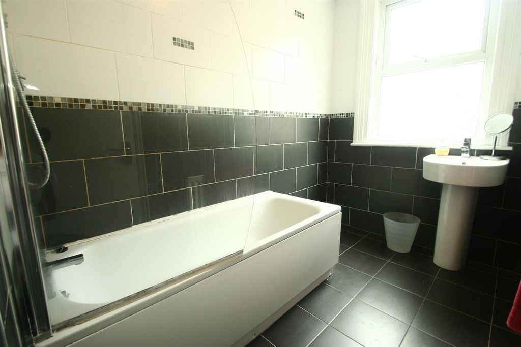 Additional image 9 of 6 bed shared accommodation to rentMeldon Terrace, Heaton NE6