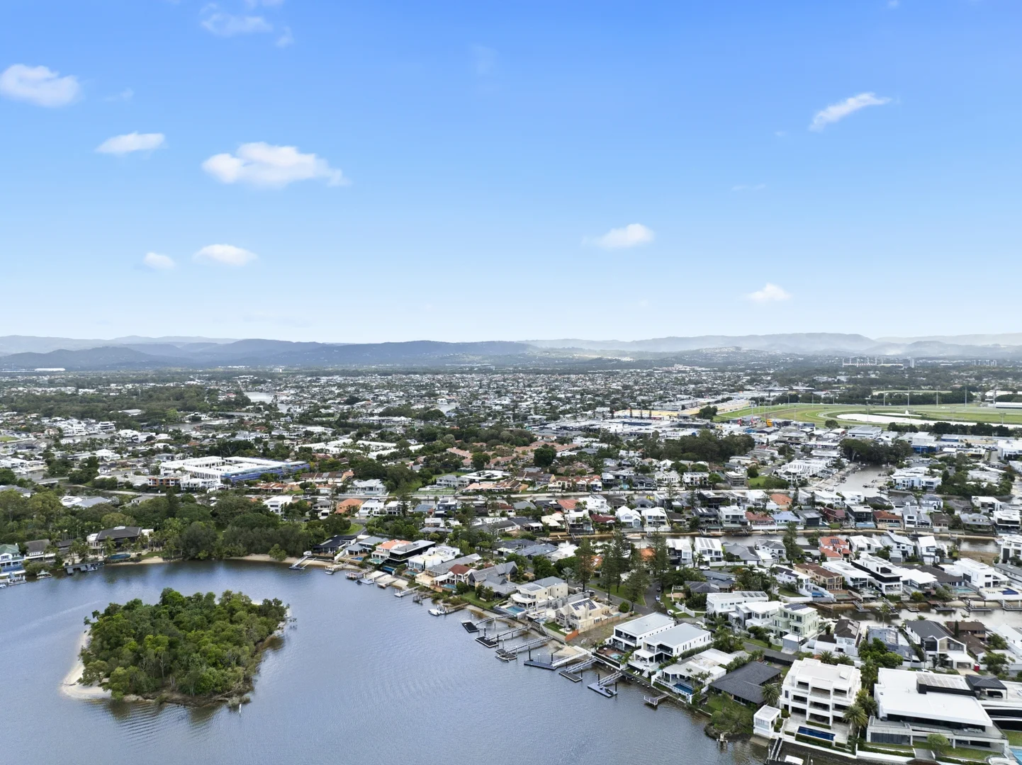Additional image 9 of 27 The Promenade, Isle Of Capri QLD 4217