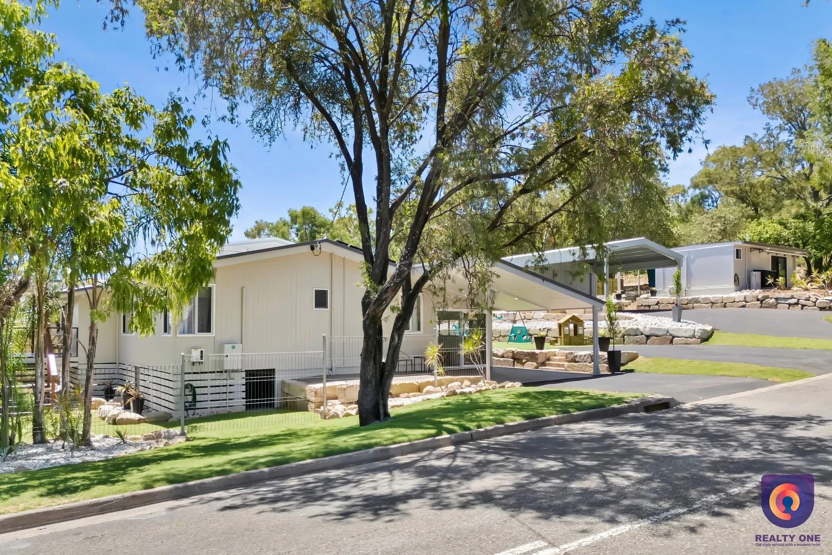 Additional image 8 of 425 Rockonia Road, Koongal QLD 4701