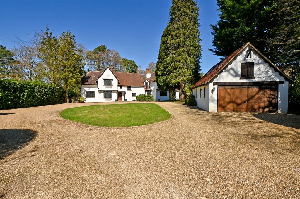 Additional image 9 of 5 bed detached house to rentRidgemead Road, Englefield Green, Egham, Surrey TW20