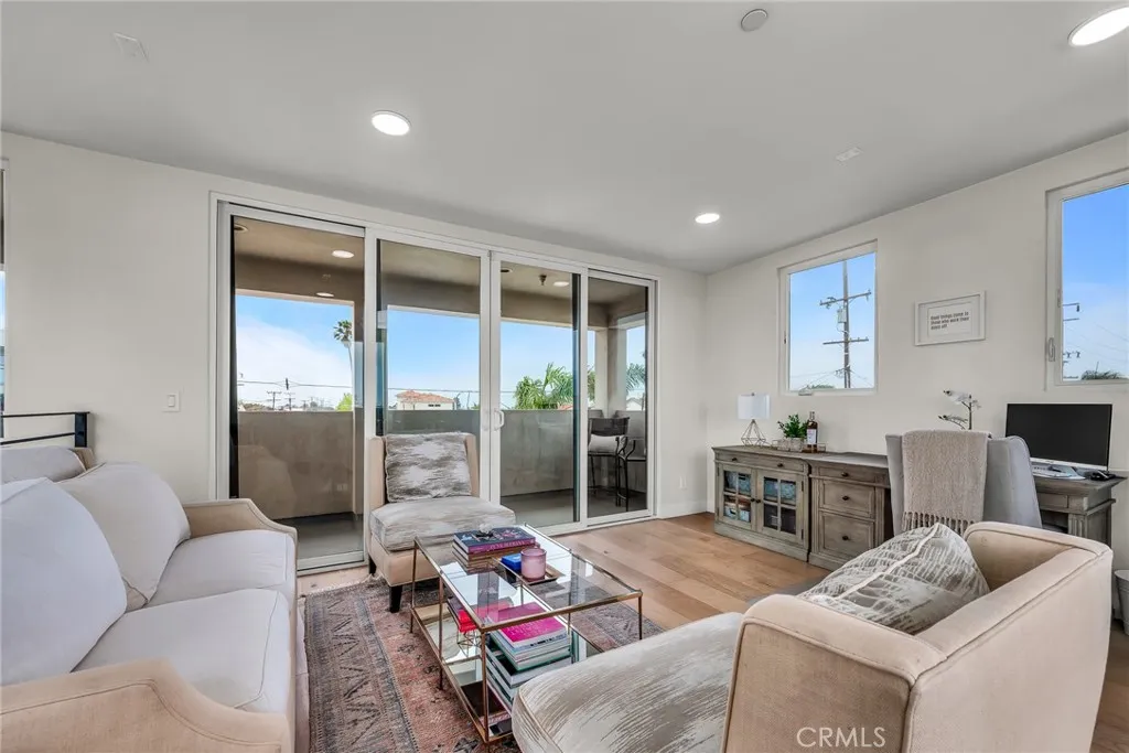 Additional image 57 of 130 S Prospect Ave Unit A, Redondo Beach, CA 90277