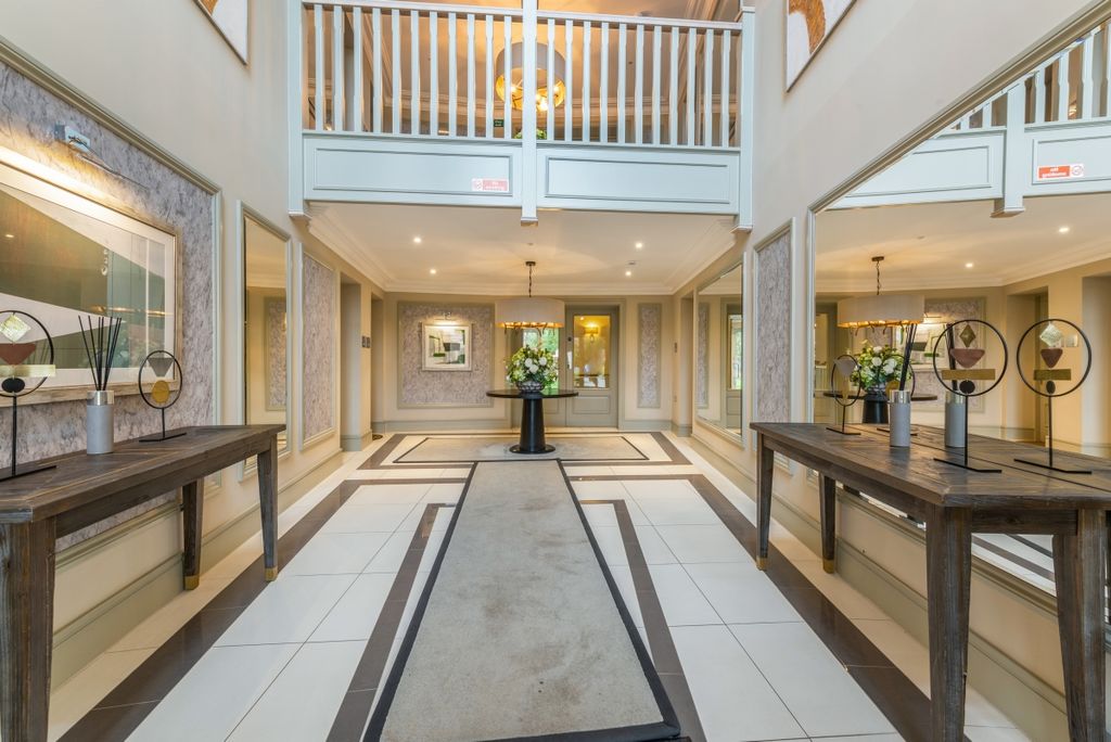 Additional image 14 of 2 bed flat to rentKingswood, Ascot SL5