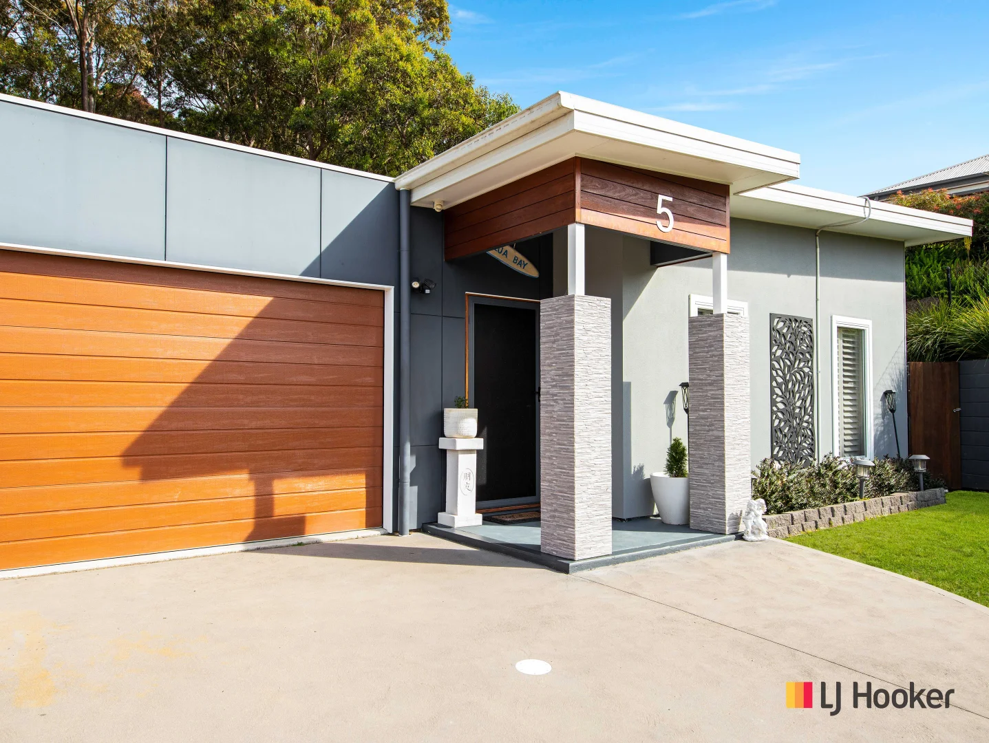 Additional image 33 of 5 Escape Place, Malua Bay NSW 2536