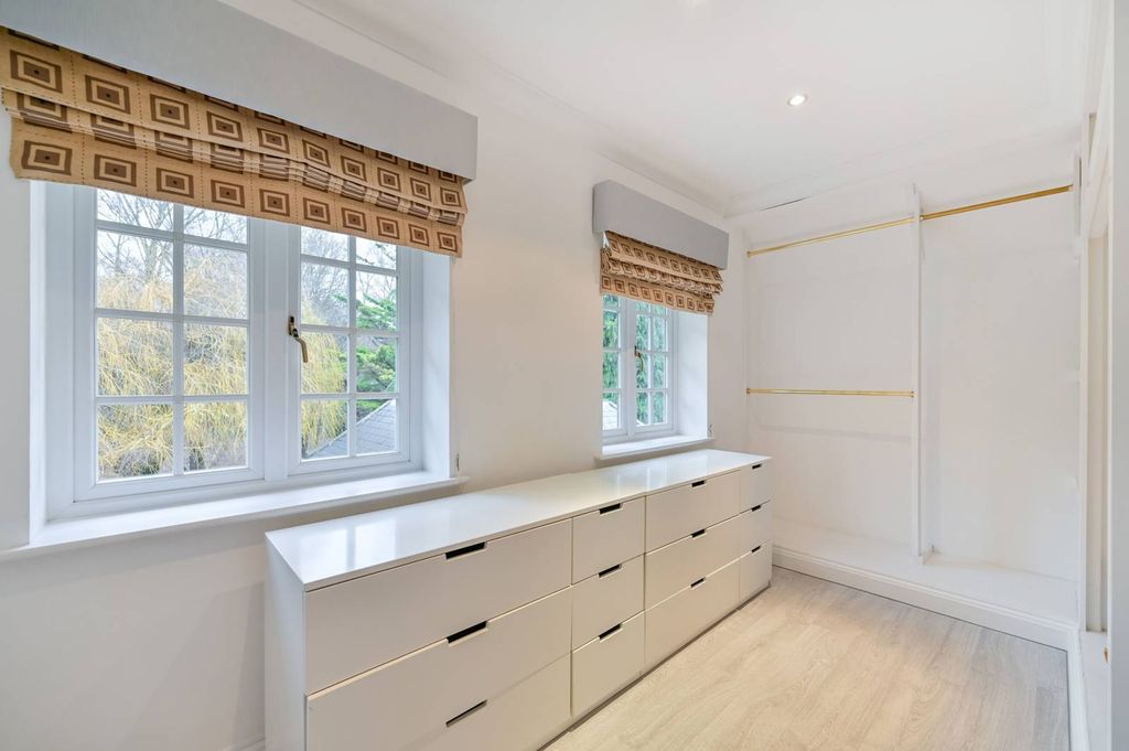 Additional image 13 of 5 bed detached house to rentWentworth Drive, Virginia Water GU25