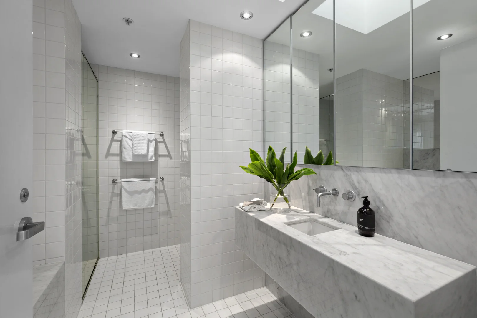 Additional image 13 of 901/65 Beach Street, Port Melbourne VIC 3207