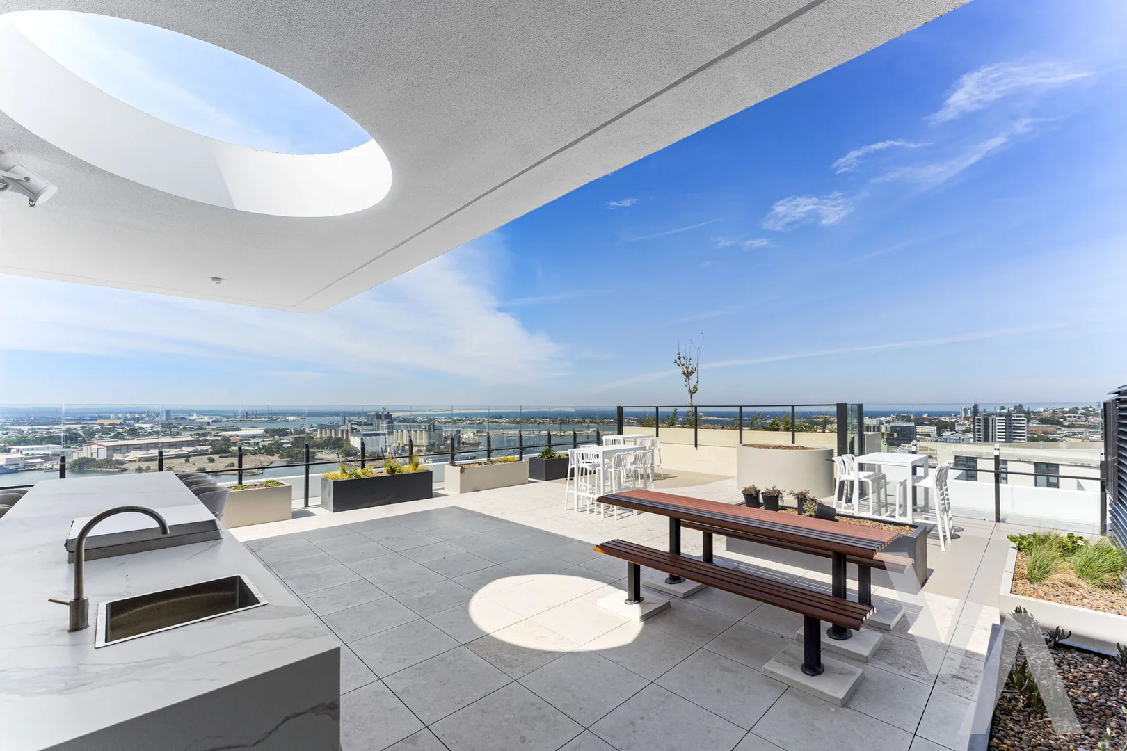 Additional image 14 of 1303/11 National Park Street, Newcastle NSW 2300