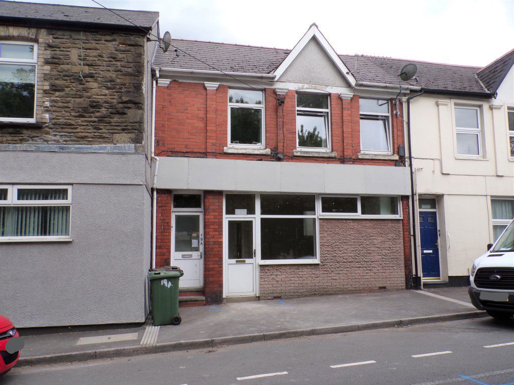 2 bed flat to rentFff 19 Bridge Street, Abercarn NP11