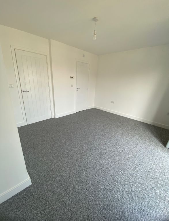Additional image 12 of 4 bed town house to rentFfordd Darwin, Barry CF63