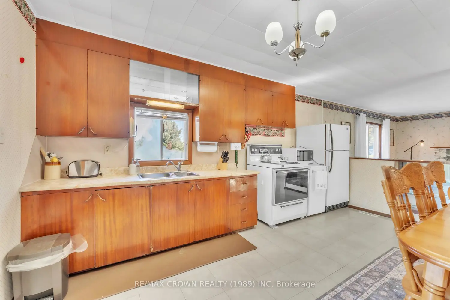 Additional image 3 of 936 Laplante Road