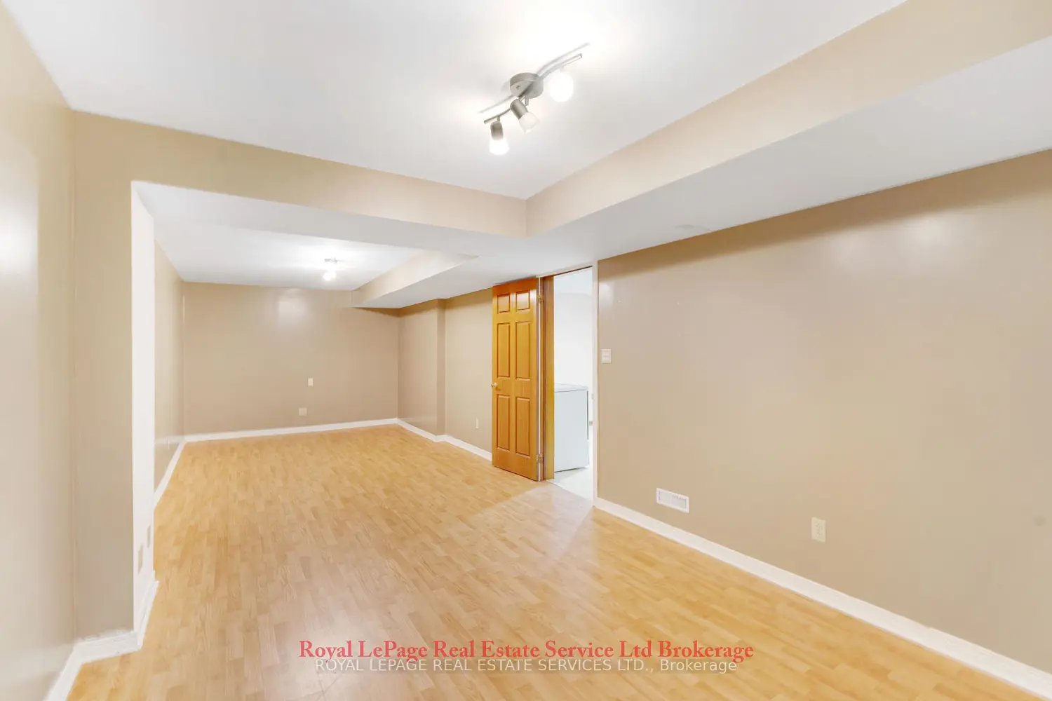 Additional image 10 of 2088 Kempton Park Drive