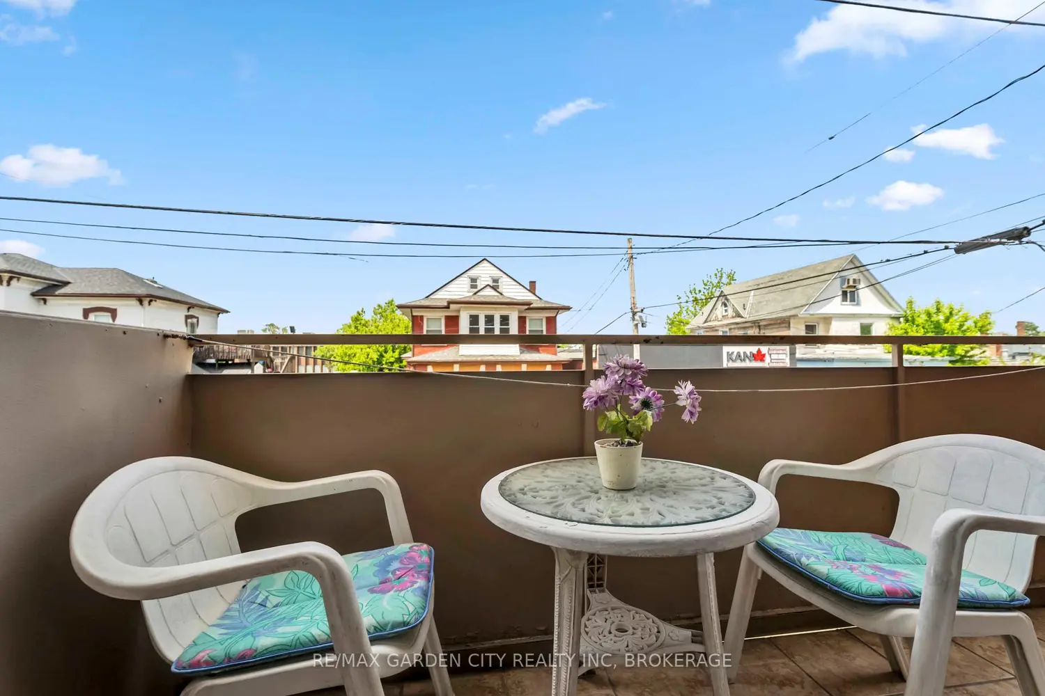 Additional image 17 of 4692 Crysler Avenue 202