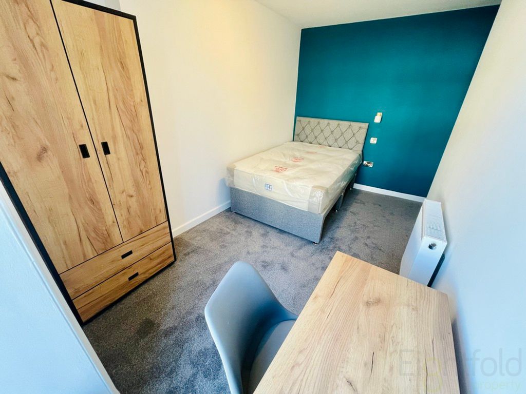 Additional image 7 of 5 bed maisonette to rentBrighton Road, Worthing BN11