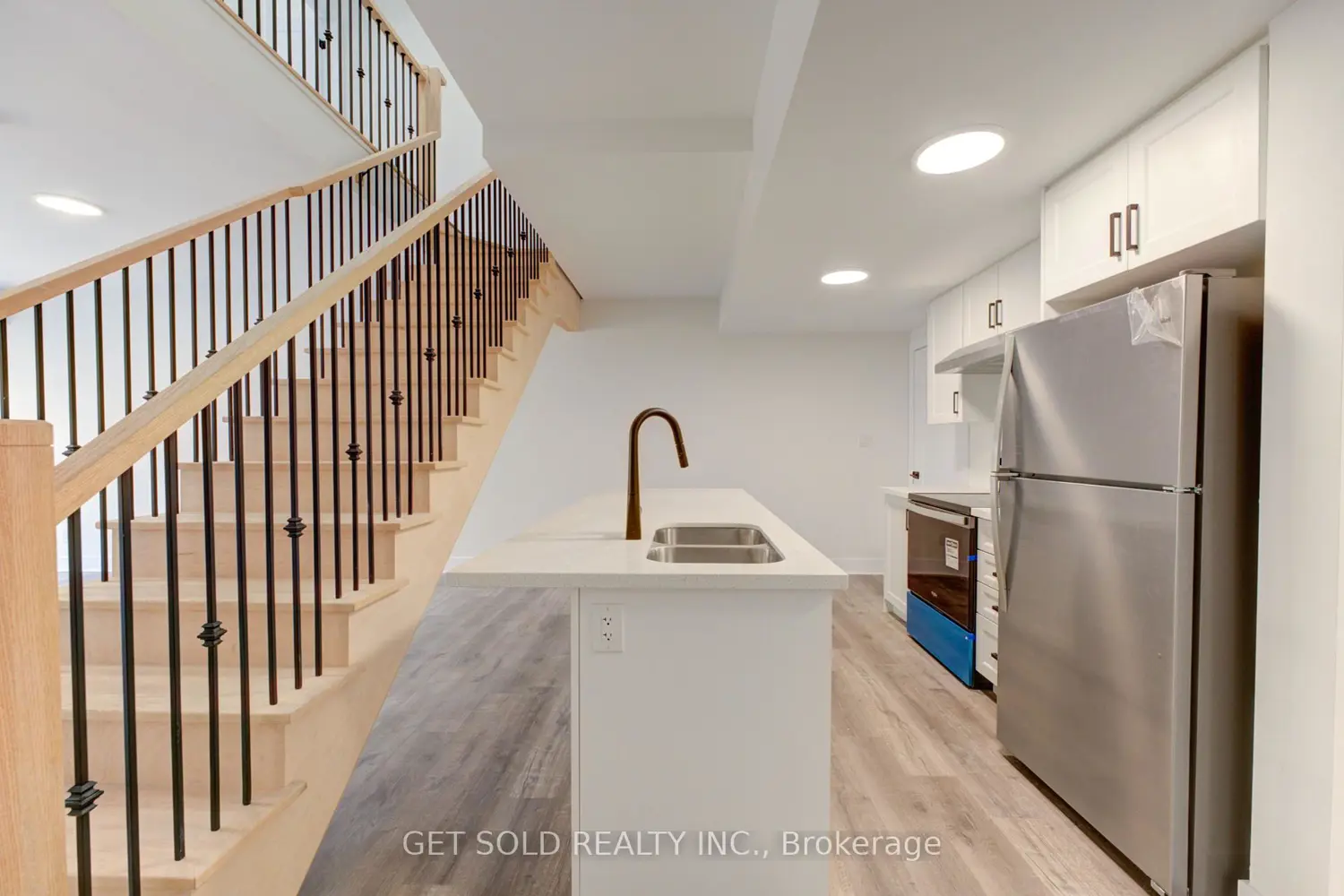 Additional image 7 of 6701 Thorold Stone Road 3