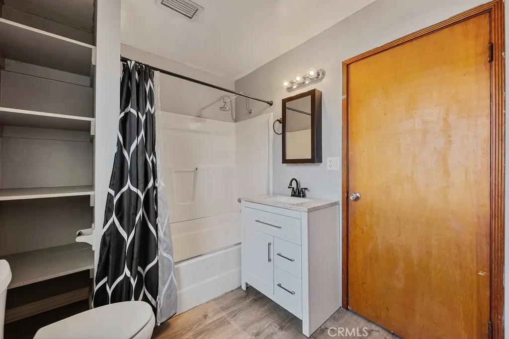 Additional image 24 of 1659 E Plymouth St, Long Beach, CA 90805