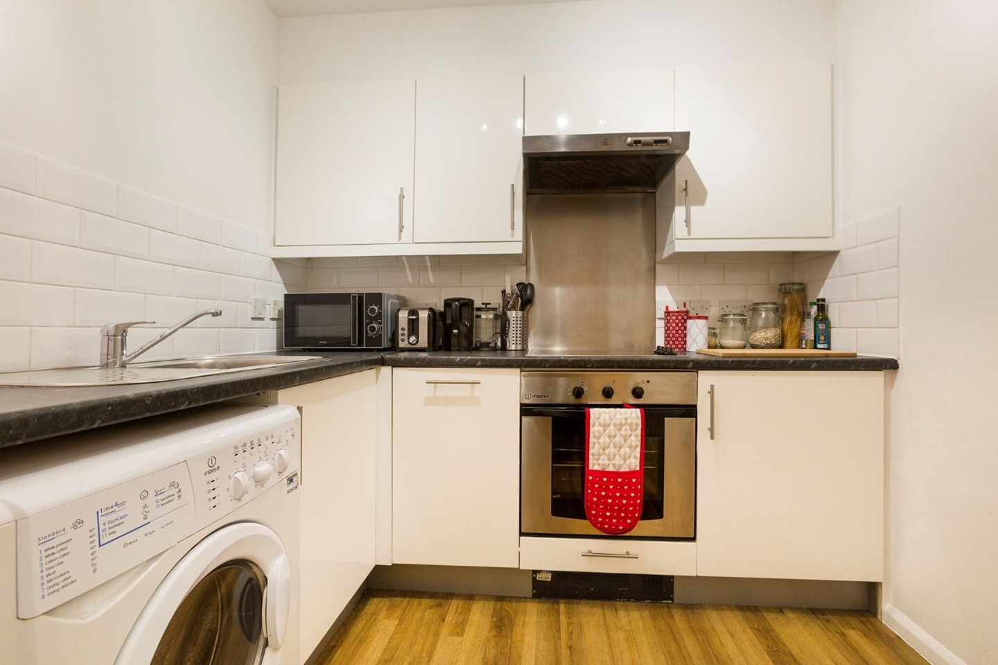Additional image 7 of 1 Bed Flat, Victoria St, BS1, N1 7GU