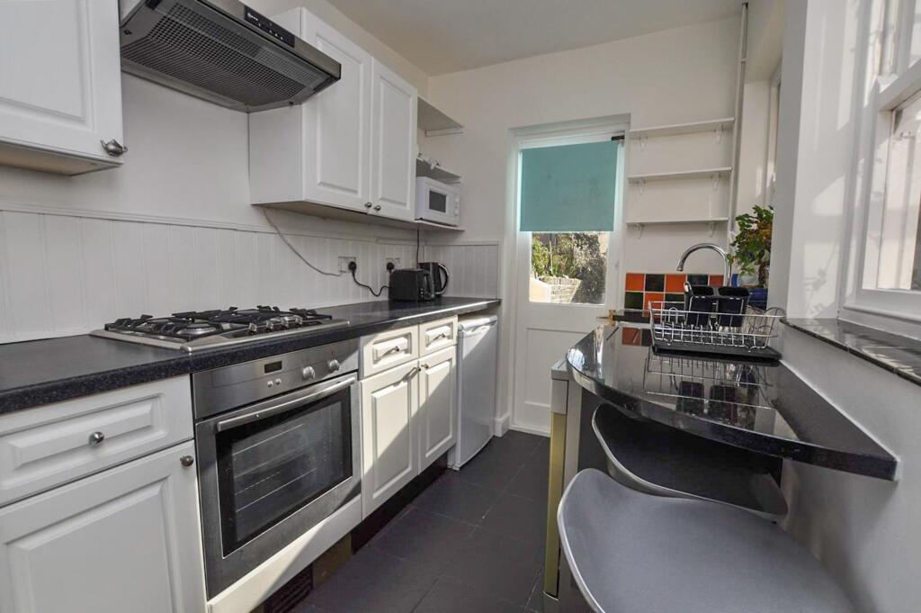 Additional image 5 of Clifton Street, St. Albans, AL1