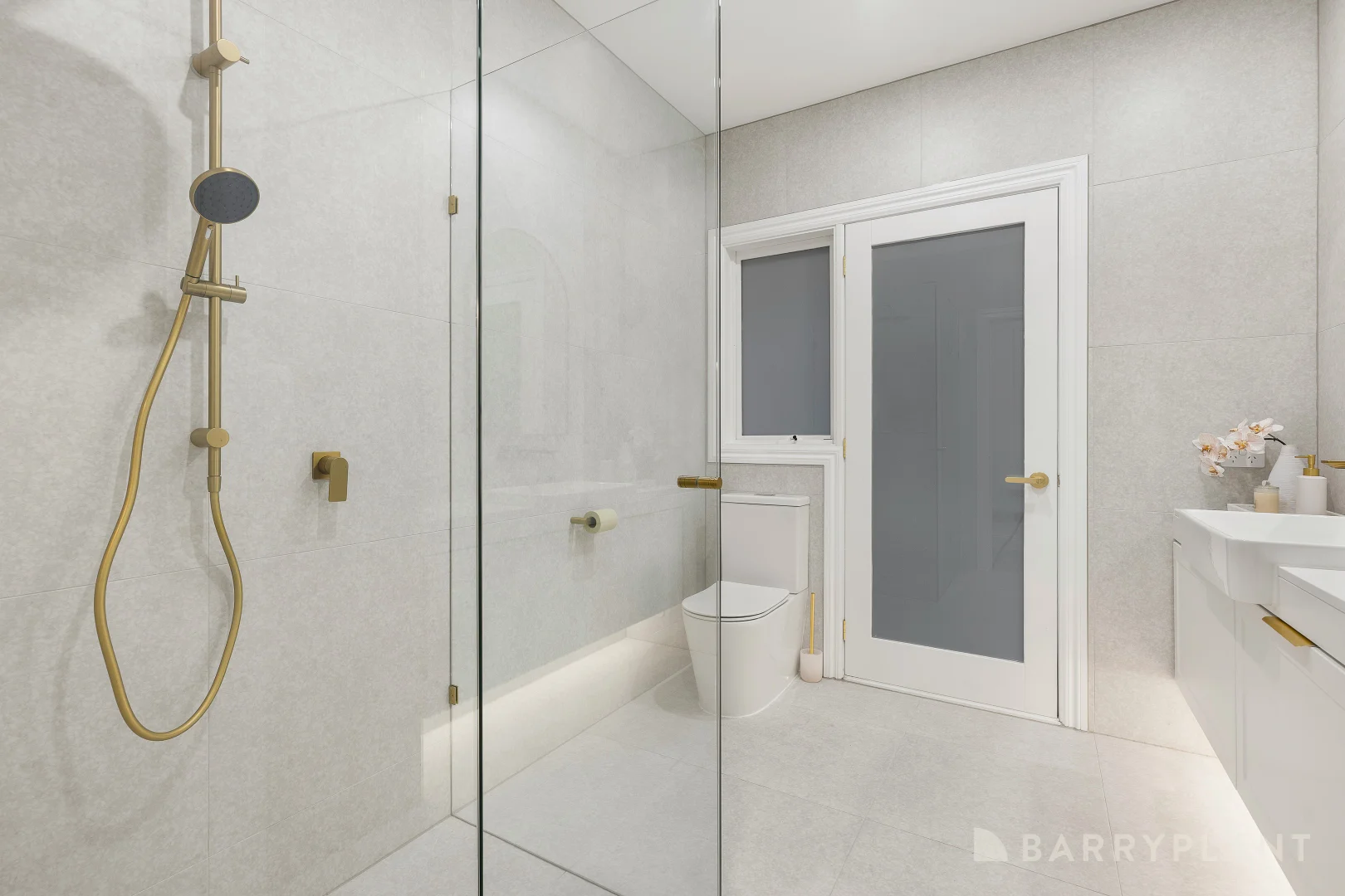 Additional image 17 of 2 Winscott Grove, Ringwood VIC 3134