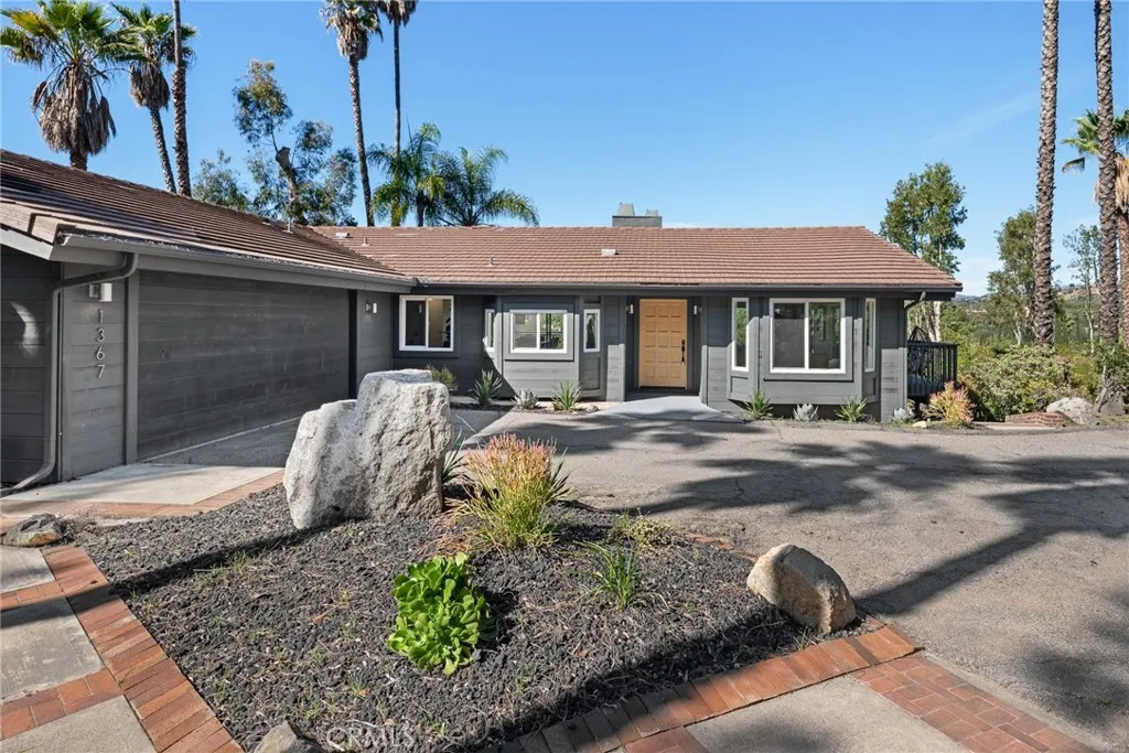 Additional image 3 of 1367 Teepee Drive, Escondido, CA 92027