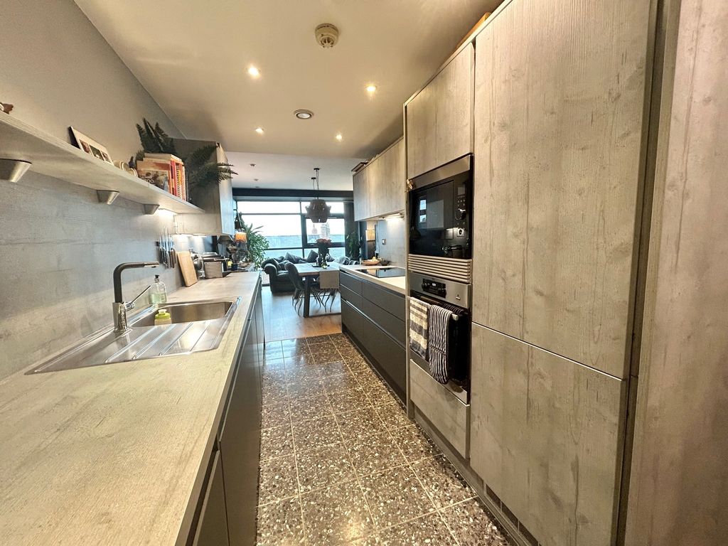 Additional image 19 of 2 bed flat to rentWeaver Street, Chester CH1