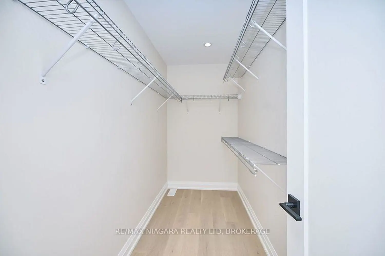 Additional image 8 of 4229 Manson Lane