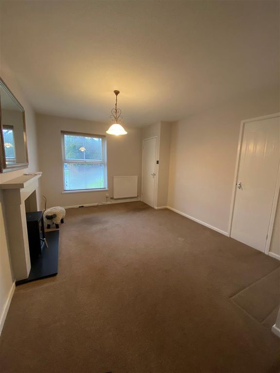 Additional image 7 of 3 bed detached house to rentBadham Close, Caerphilly CF83