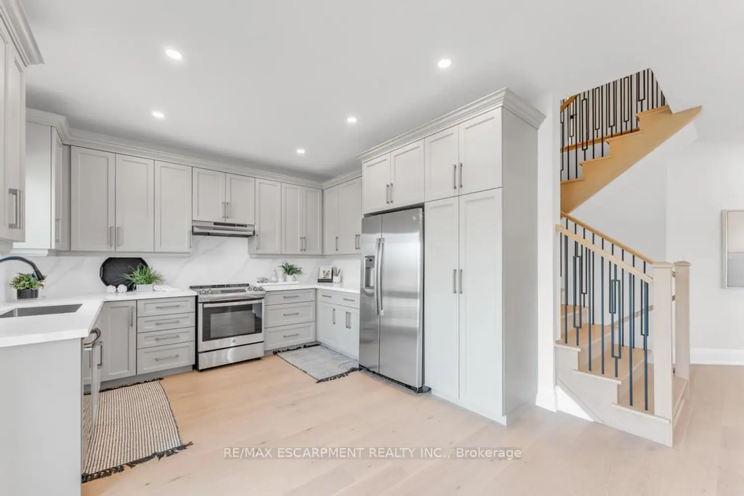 Additional image 5 of 198 Kellogg Avenue