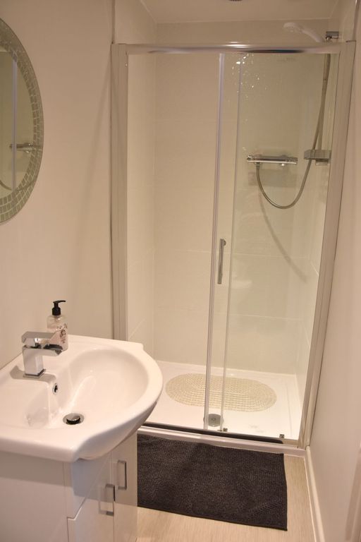 Additional image 3 of 5 bed property to rentBerry Road, Newquay TR7