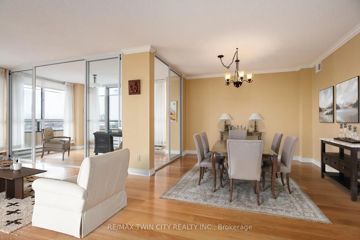 Additional image 10 of 2 Lancaster Street 504